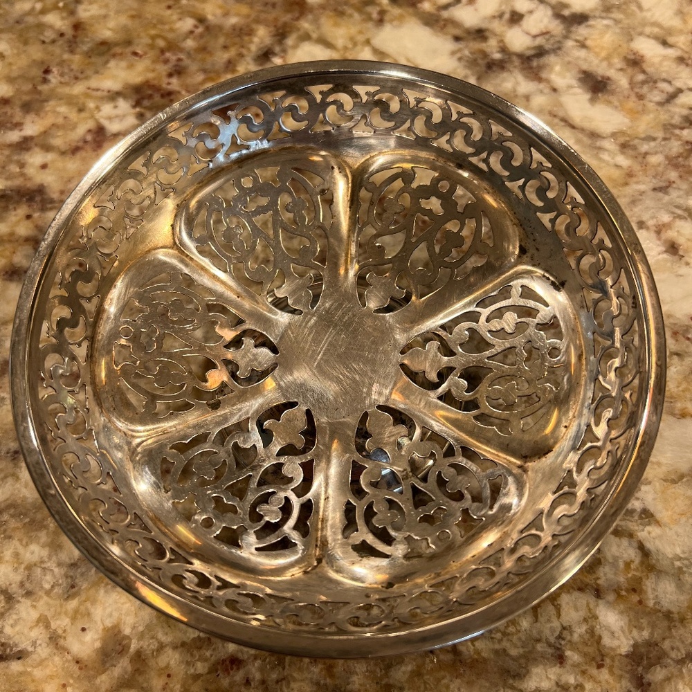 Antique Albany Plate EPNS (Silver Plate) Candy Dish